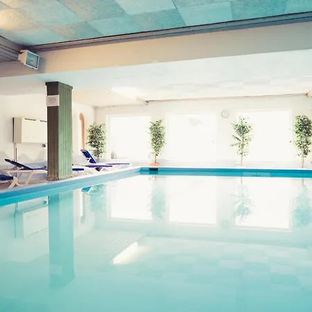 Anneliese Hotel