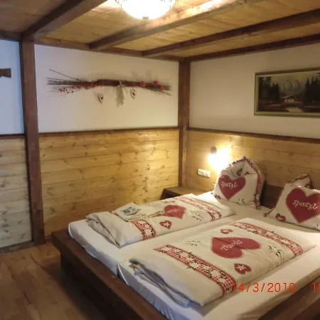 Anneliese Hotel 3*