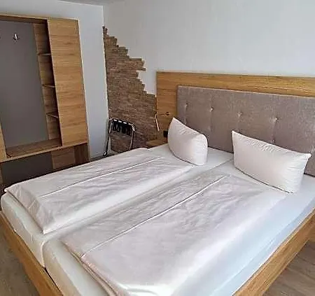 Hotel Anneliese 3*
